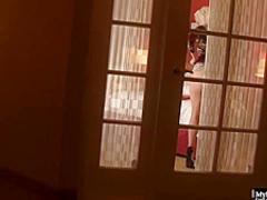 Jenna Ivory likes to feel a big, black cock inside her mouth and her soaking wet pussy