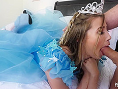 Carolina Sweets is fucking an old man