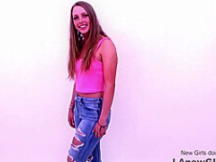 18yo Babe fucks with fake agent at photoshoot