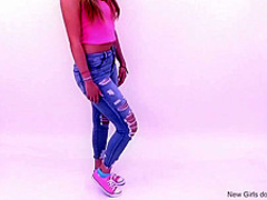 18yo Babe fucks with fake agent at photoshoot