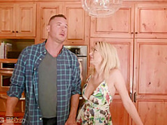 Natalia Starr Fucks Her Neighbor On The Kitchen Counter