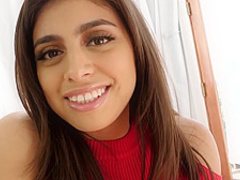 Ella Knox will rock your socks off.