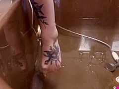 Ginny, Laney Day and Luci went to the bedroom to have a threesome, all day long