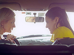 VivThomas - Carolina Abril - Tracy Lindsay Cam Love Epi