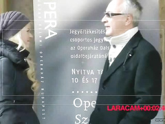 Prowling the streets for tasty birds