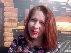 Alexandra - Deux mecs pour les debuts d'Alexandra, 25ans, de Bandol 1