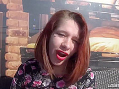 Alexandra - Deux mecs pour les debuts d'Alexandra, 25ans, de Bandol 1