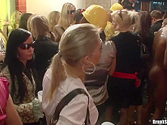 DrunkSexOrgy - 2019 11 28