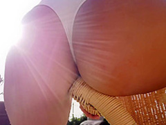 Watch4Beauty - Agatha Vega It Begins With A Banana