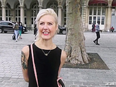 JacquieEtMichelTV - Sophie 40 Years Old