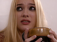 Kenna James - Never Trust a Stranger