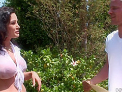 Lisa Ann Gorgeous Slut Gets Banged