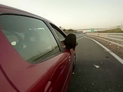 Road Movie - Rosario Gallardo si masturba sul ciglio della strada