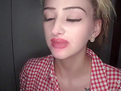 GloryholeSwallow Nyla 1st Visit