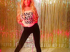 Spinchix - Amy Love - Show Me More