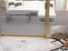 Kayla Kayden, Mindi Mink - Gape For My Husband