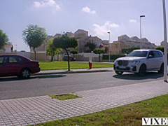 VIXEN Gorgeous model knows what she wants & takes control