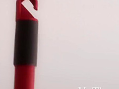 Blonde babe is eating pussy in the middle of the day, instead of getting ready for work