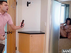 Valentina Jewels-Horny Neighbor