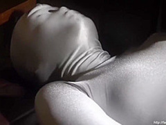 The Young Japanese Girl Masturbated in a Silver-gray Zentai.
