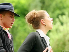 Kinky Lady Fell For A Local Artist And Couldnt Hold Back From Having Sex With Him