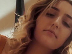 Giantess Musical Chairs