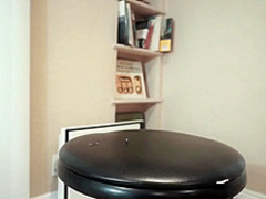 Giantess Musical Chairs