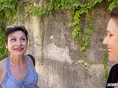 Carole, 45, Real Estate Agent In Aix-en-provence!